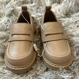 Zara Toddler penny loafers never worn